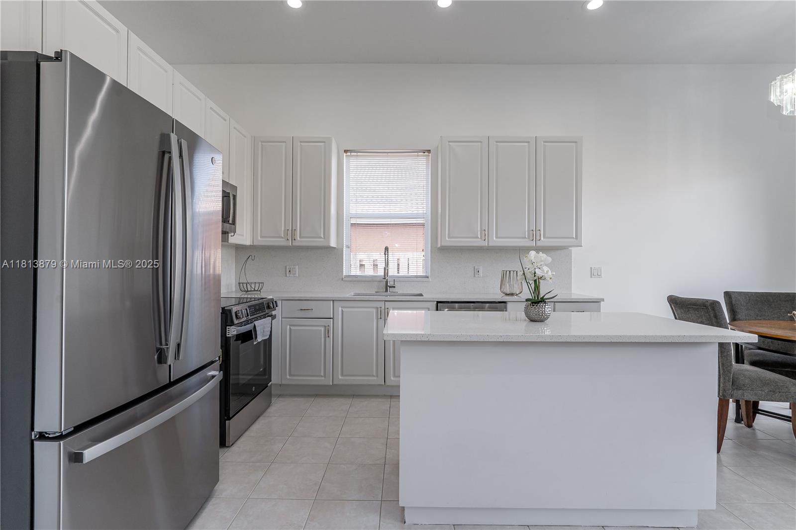 1123 NW 131st Ave, Pembroke Pines, Florida image 12