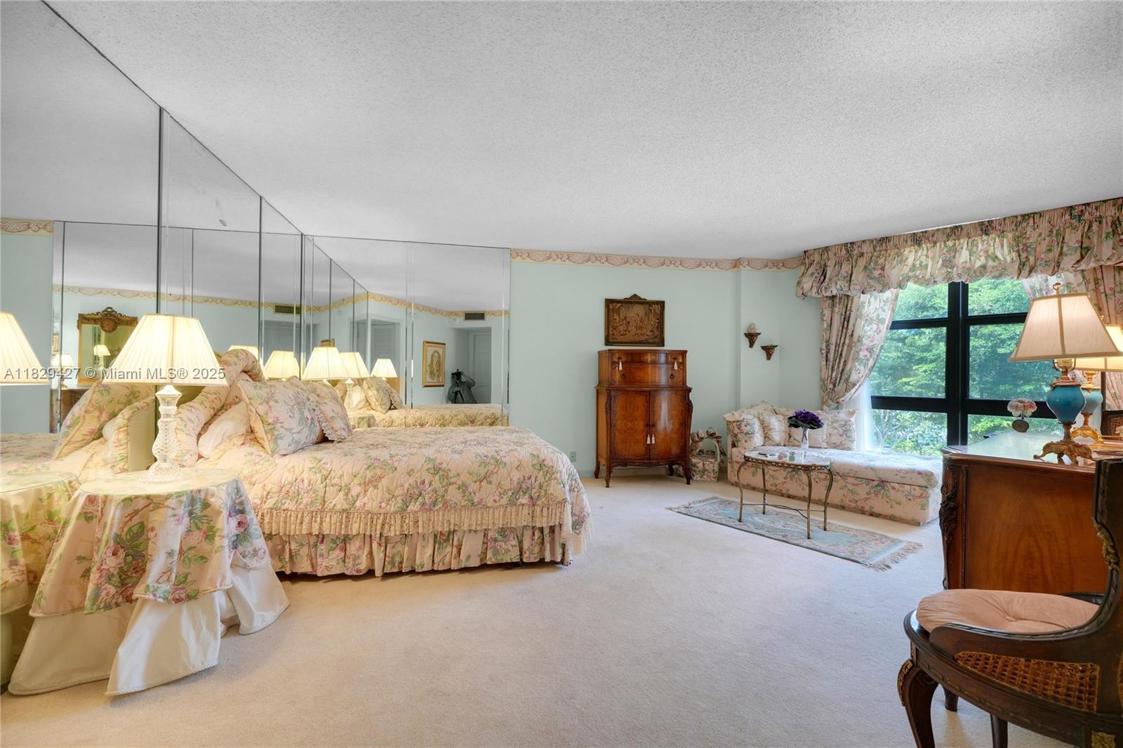1121 Crandon Blvd #F201, Key Biscayne, Florida image 29