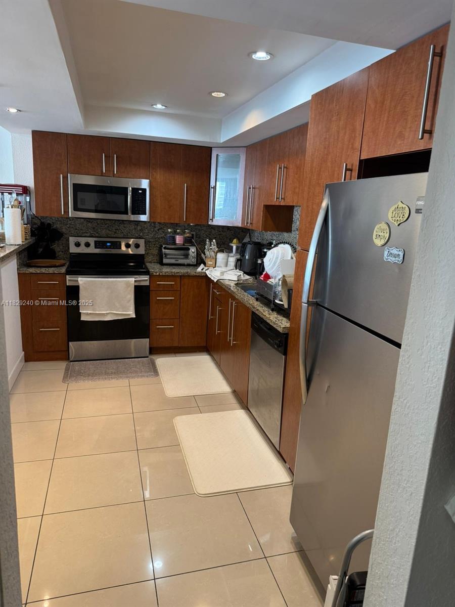 19380 Collins Ave #808, Sunny Isles Beach, Florida image 3
