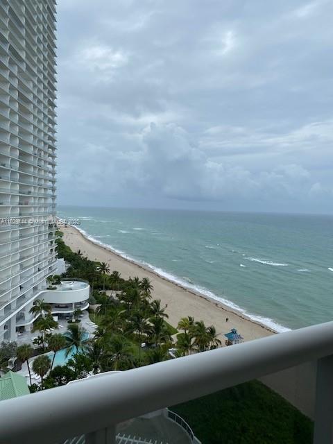 16711 Collins Ave #1706, Sunny Isles Beach, Florida image 10