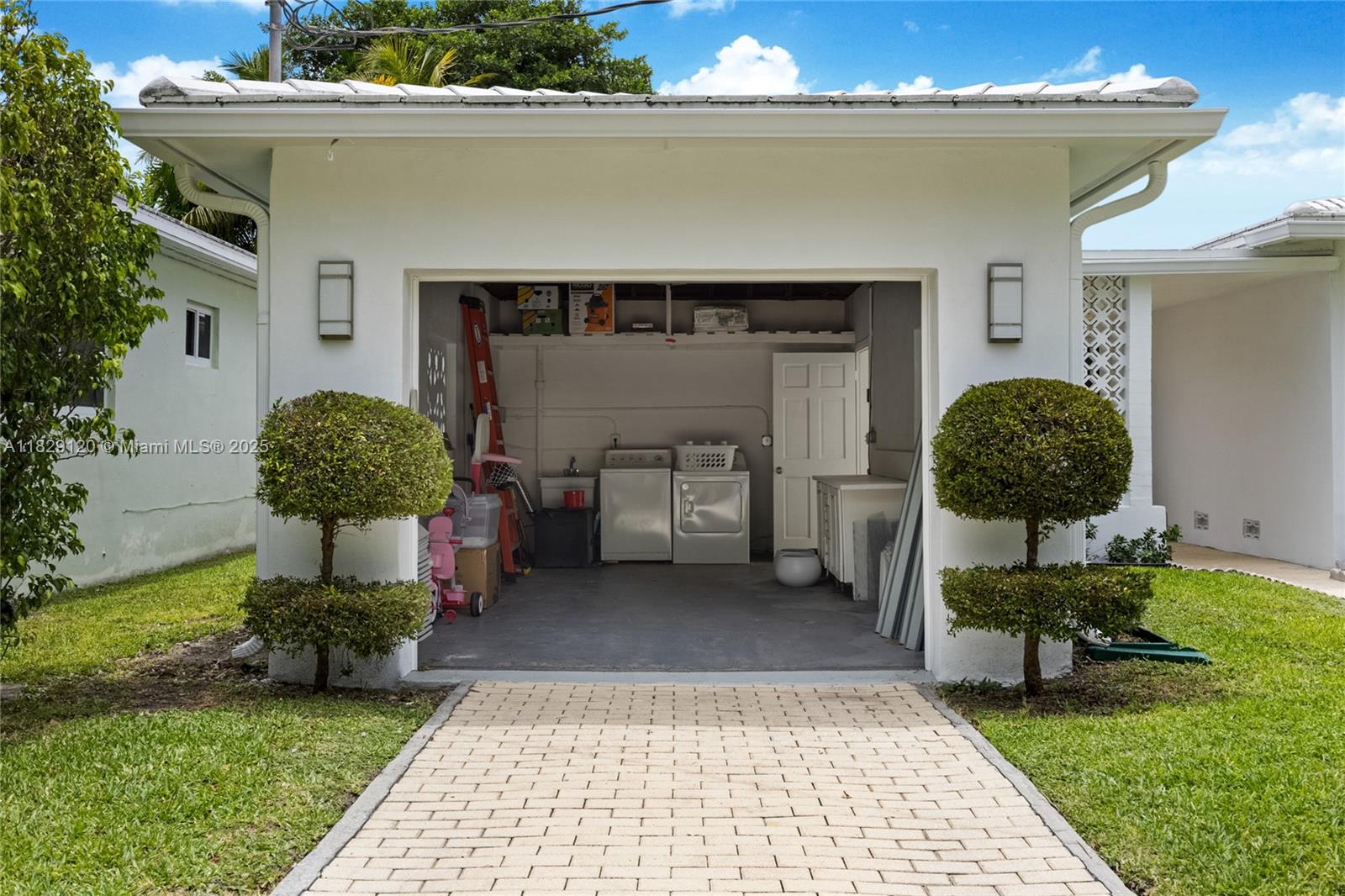 8811 Hawthorne Ave, Surfside, Florida image 43