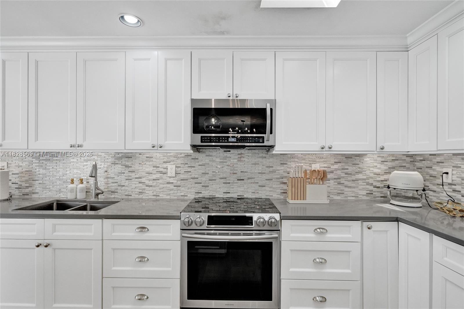 5854 Pinebrook Dr, Boca Raton, Florida image 17