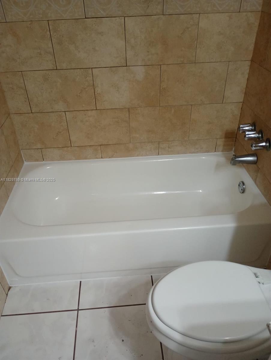 1201 SW 50th Ave #211-4, North Lauderdale, Florida image 6