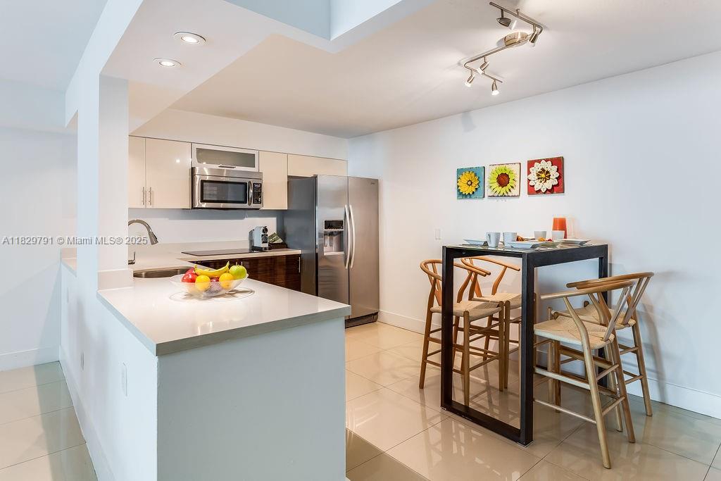 Property photo # 8