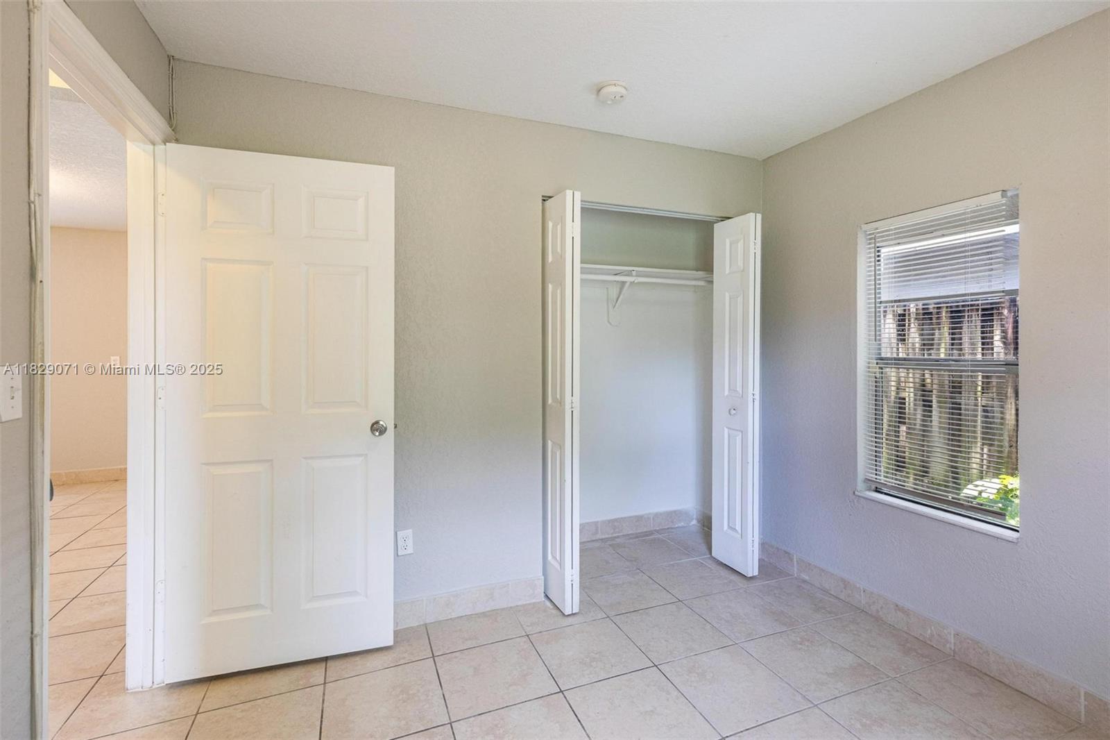 6048 Buchanan St, Hollywood, Florida image 21