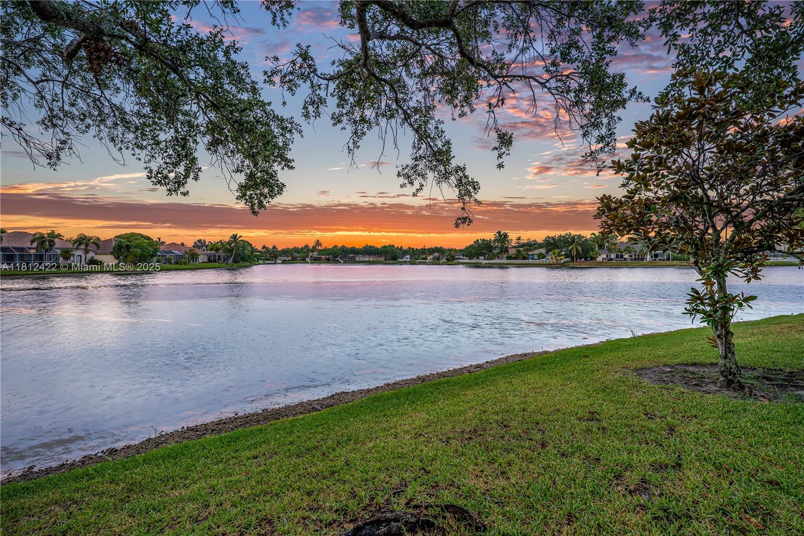12655 NW 18th Mnr, Pembroke Pines, Florida image 31