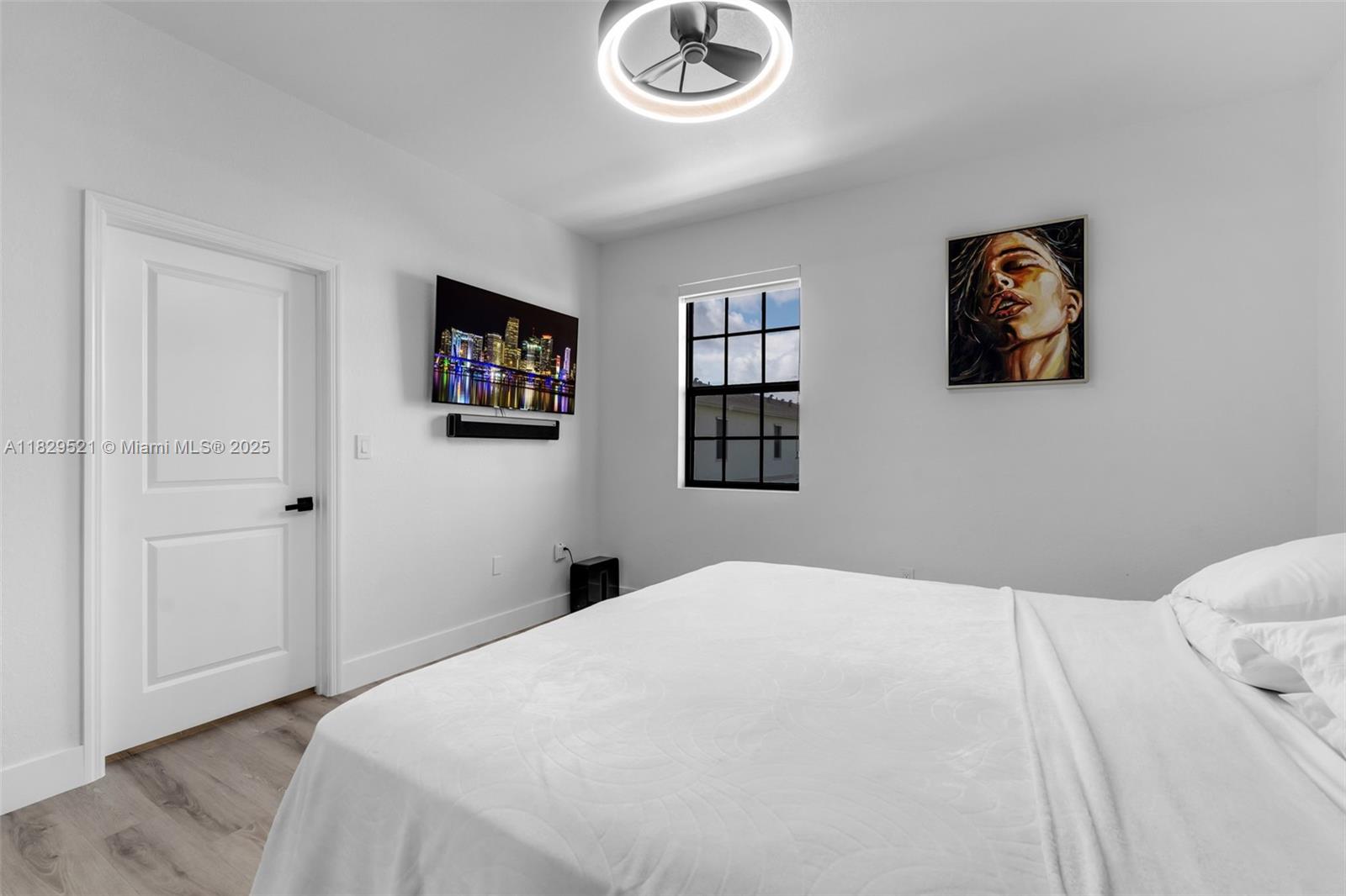 7315 Byron Ave #12A, Miami Beach, Florida image 13
