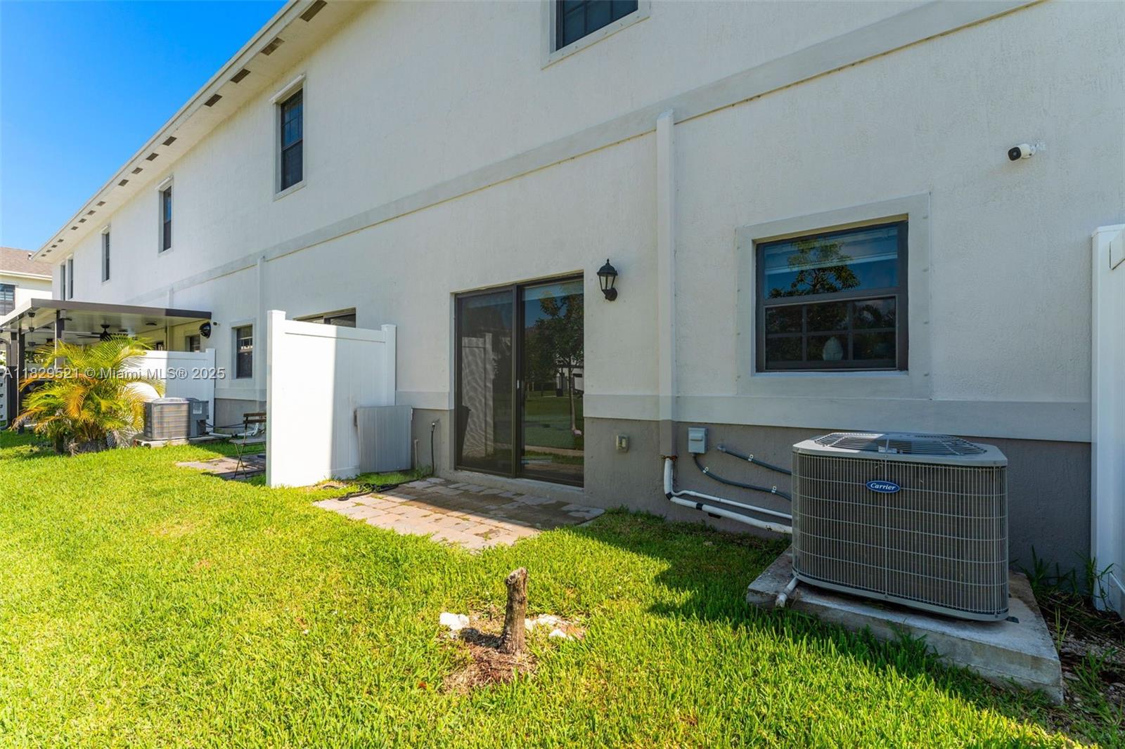7315 Byron Ave #12A, Miami Beach, Florida image 21