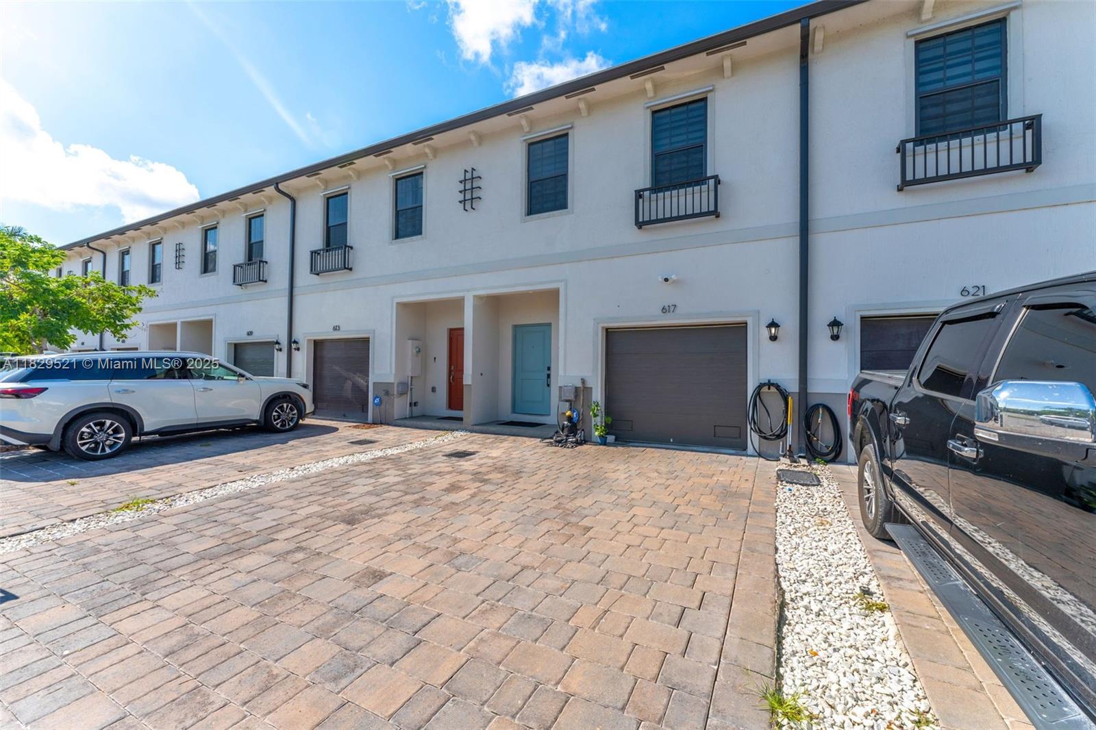 7315 Byron Ave #12A, Miami Beach, Florida image 23