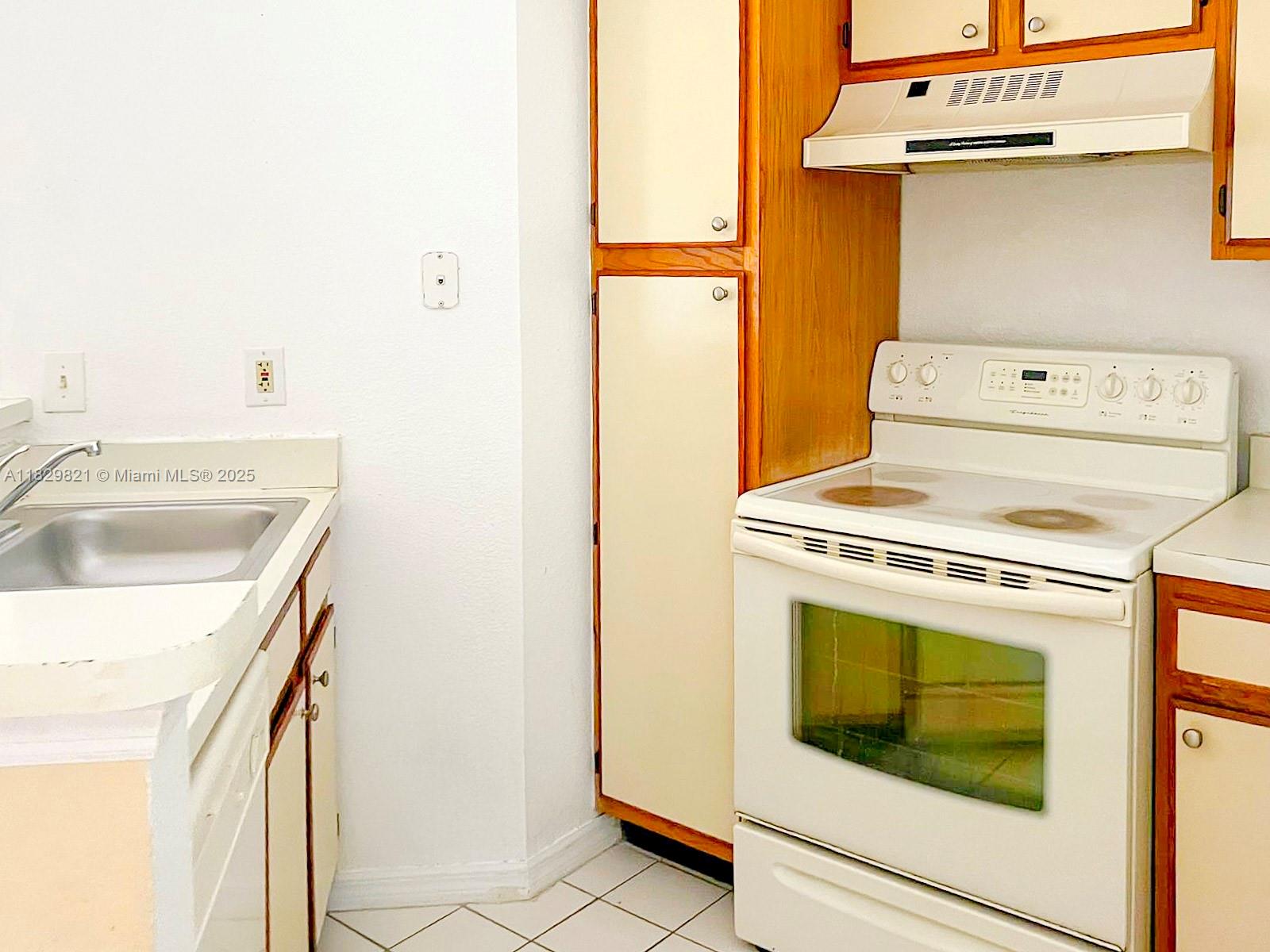 Property photo # 2