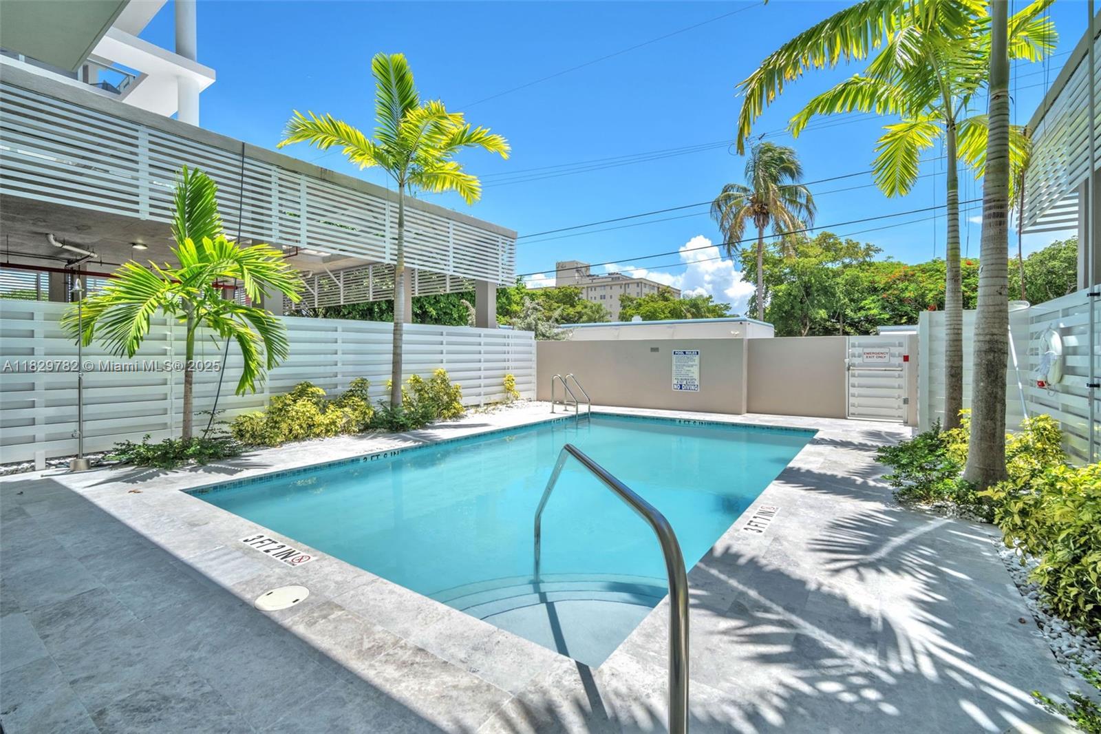 1850 Monroe #406, Hollywood, Florida image 18