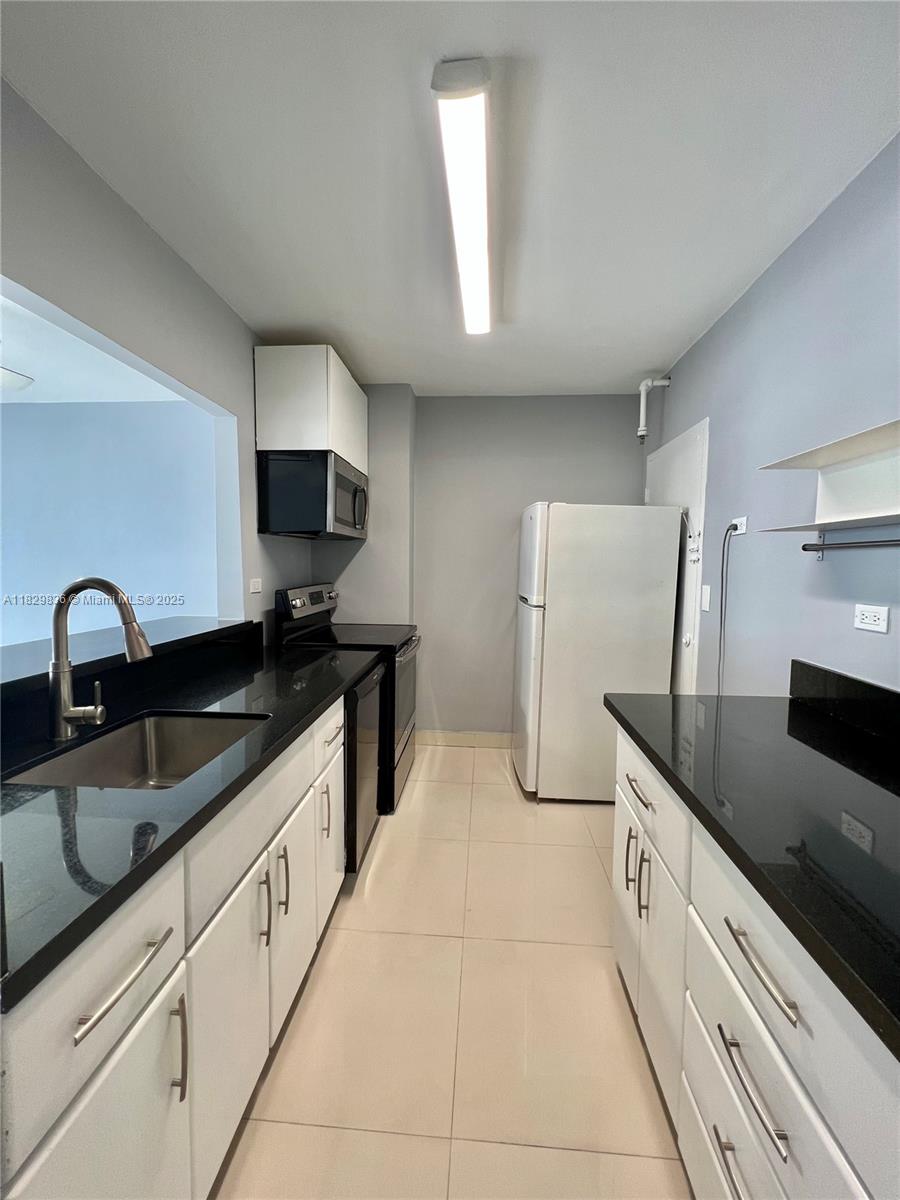 Property photo # 9
