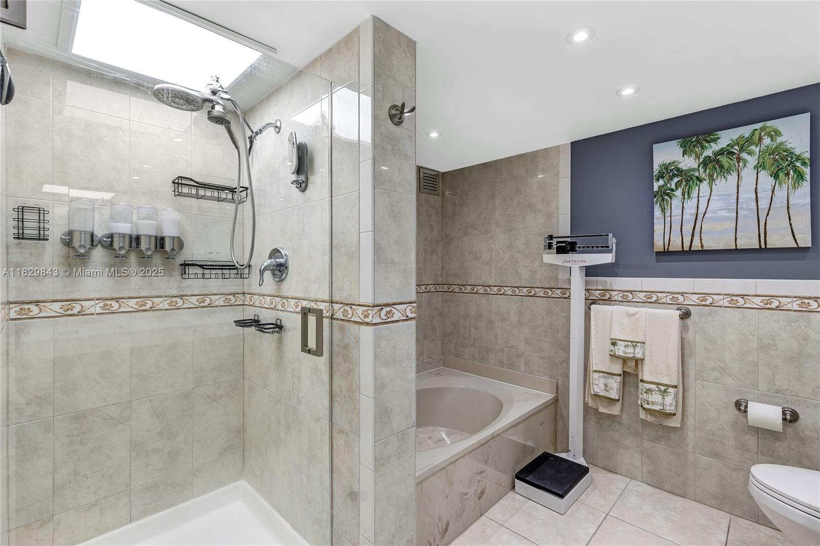 200 Leslie Dr #810, Hallandale Beach, Florida image 27