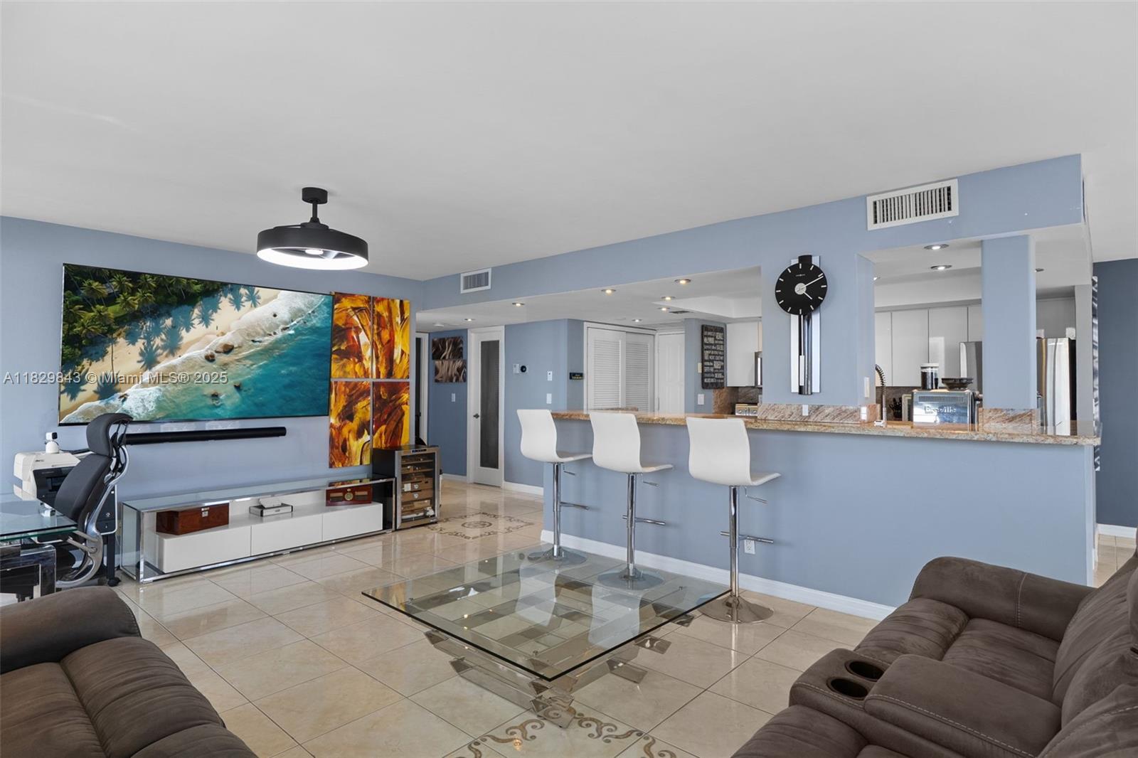 200 Leslie Dr #810, Hallandale Beach, Florida image 5