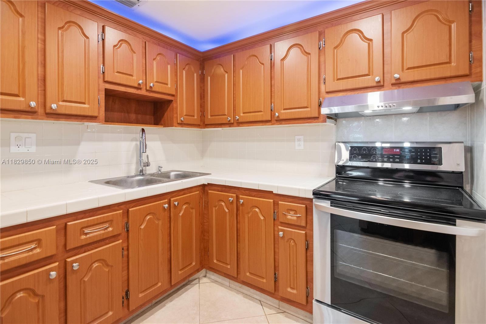 Property photo # 7