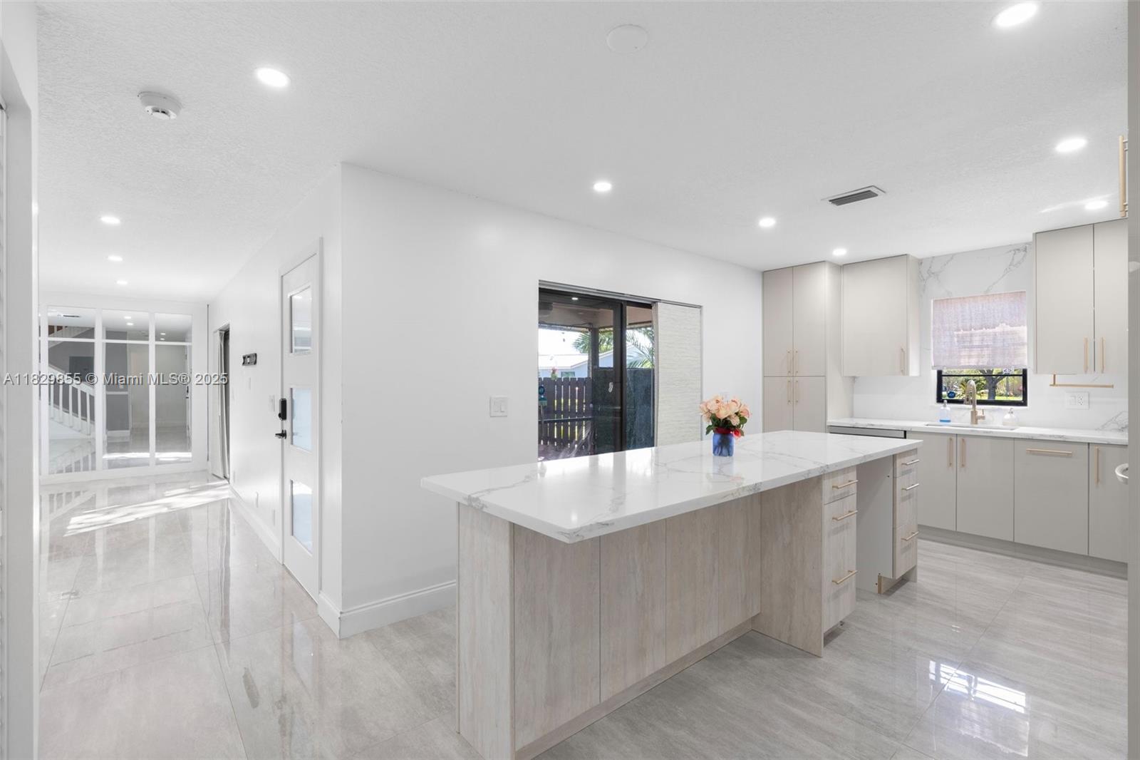 2622 NW 99th Ave, Coral Springs, Florida image 9
