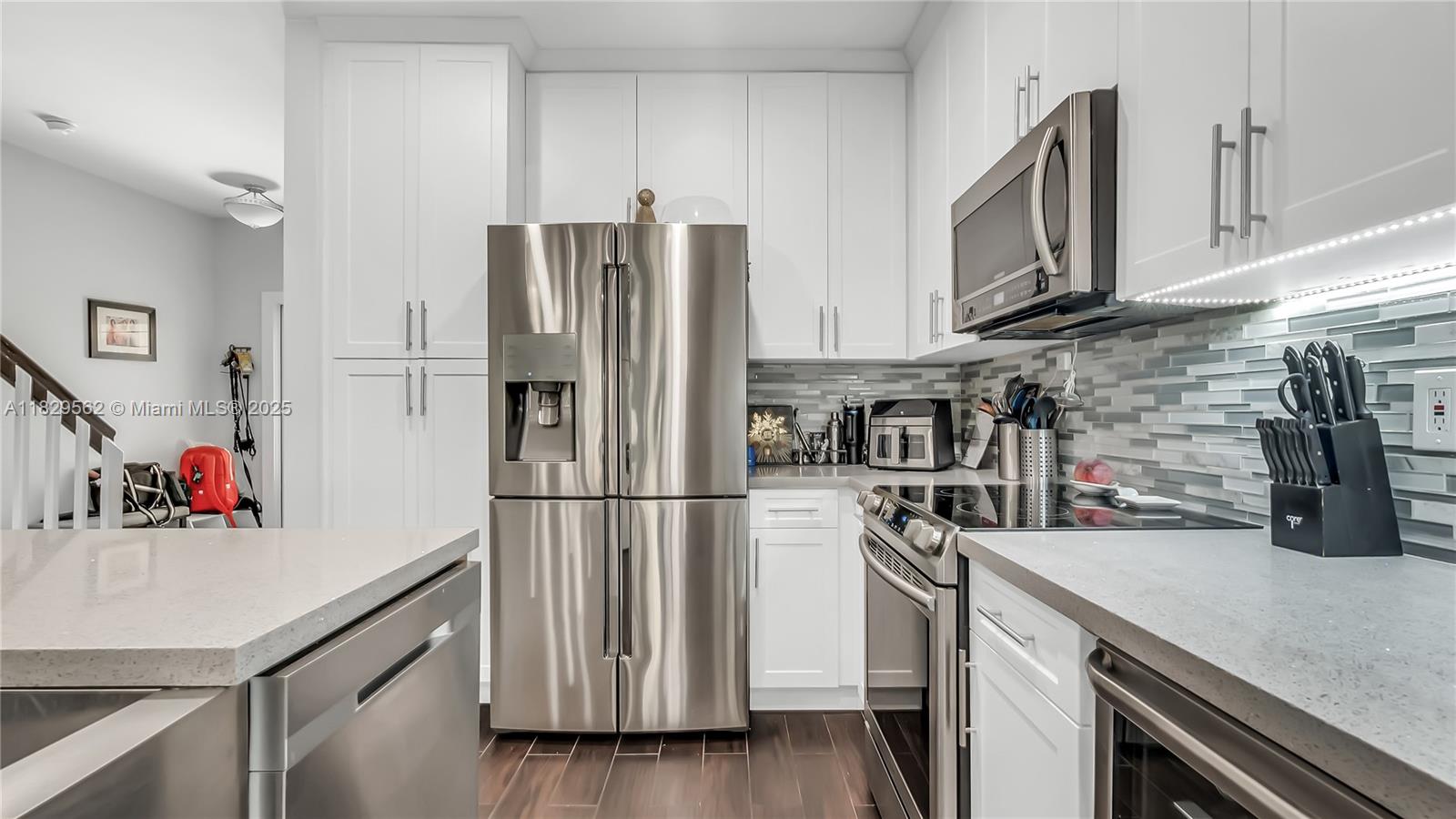Property photo # 2
