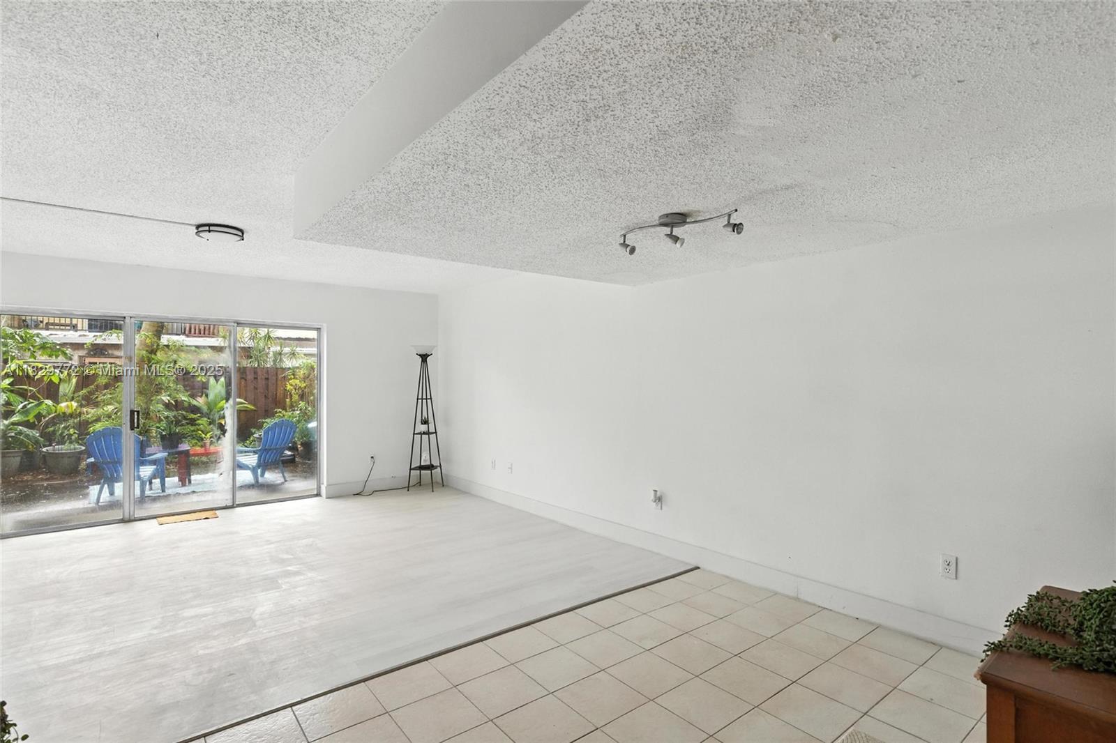 4165 SW 66th Ter #109, Davie, Florida image 11