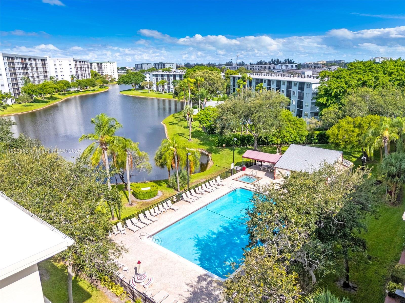 2106 S Cypress Bend Dr #203, Pompano Beach, Florida image 25