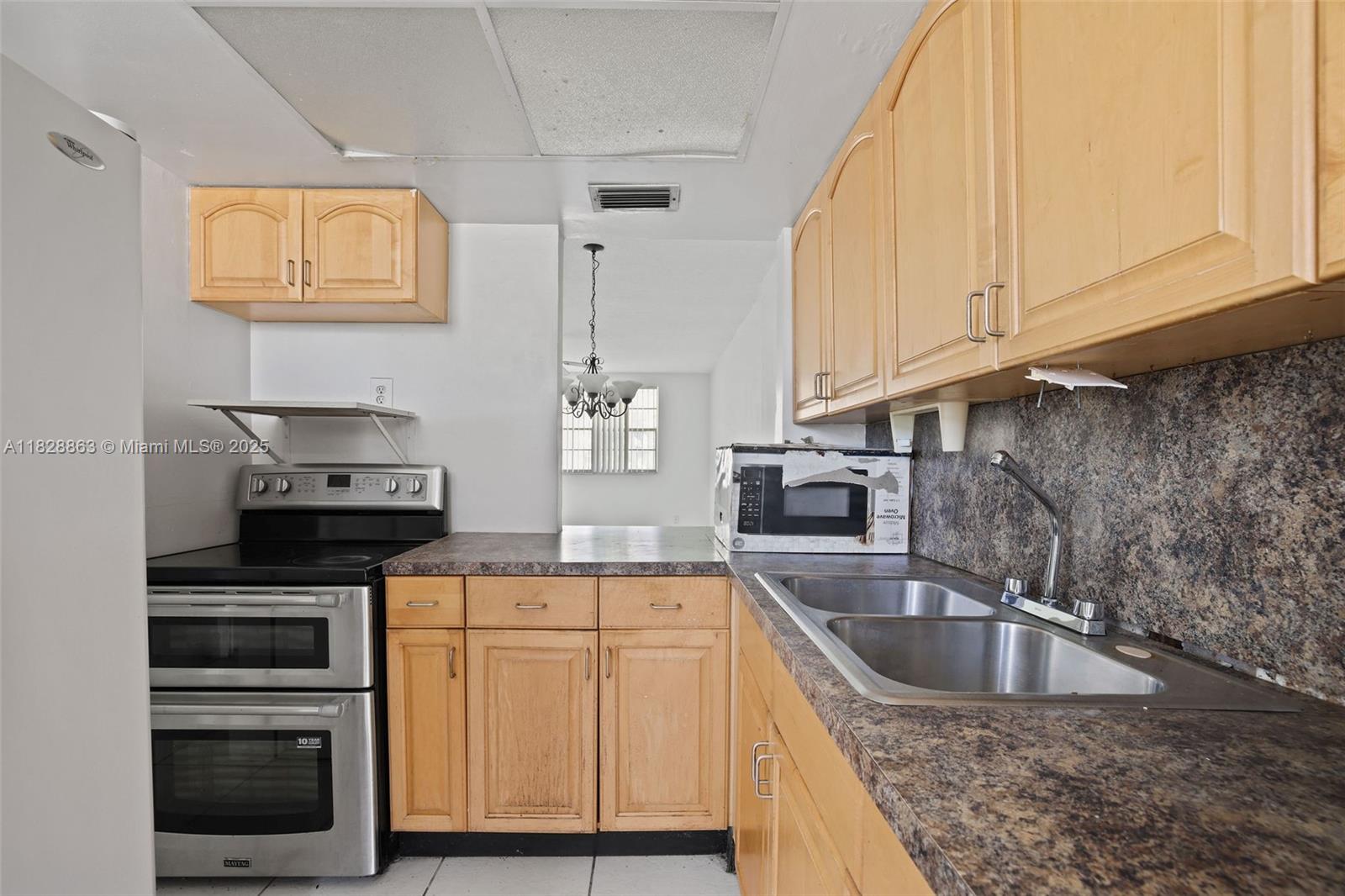 1333 E Hallandale Beach Blvd #104, Hallandale Beach, Florida image 10