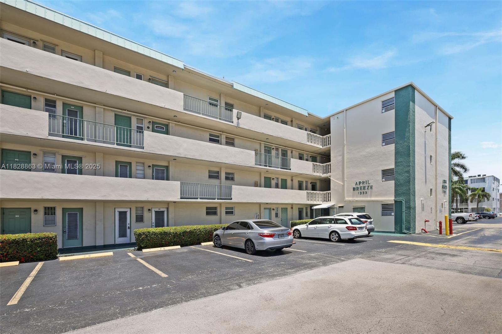 1333 E Hallandale Beach Blvd #104, Hallandale Beach, Florida image 2