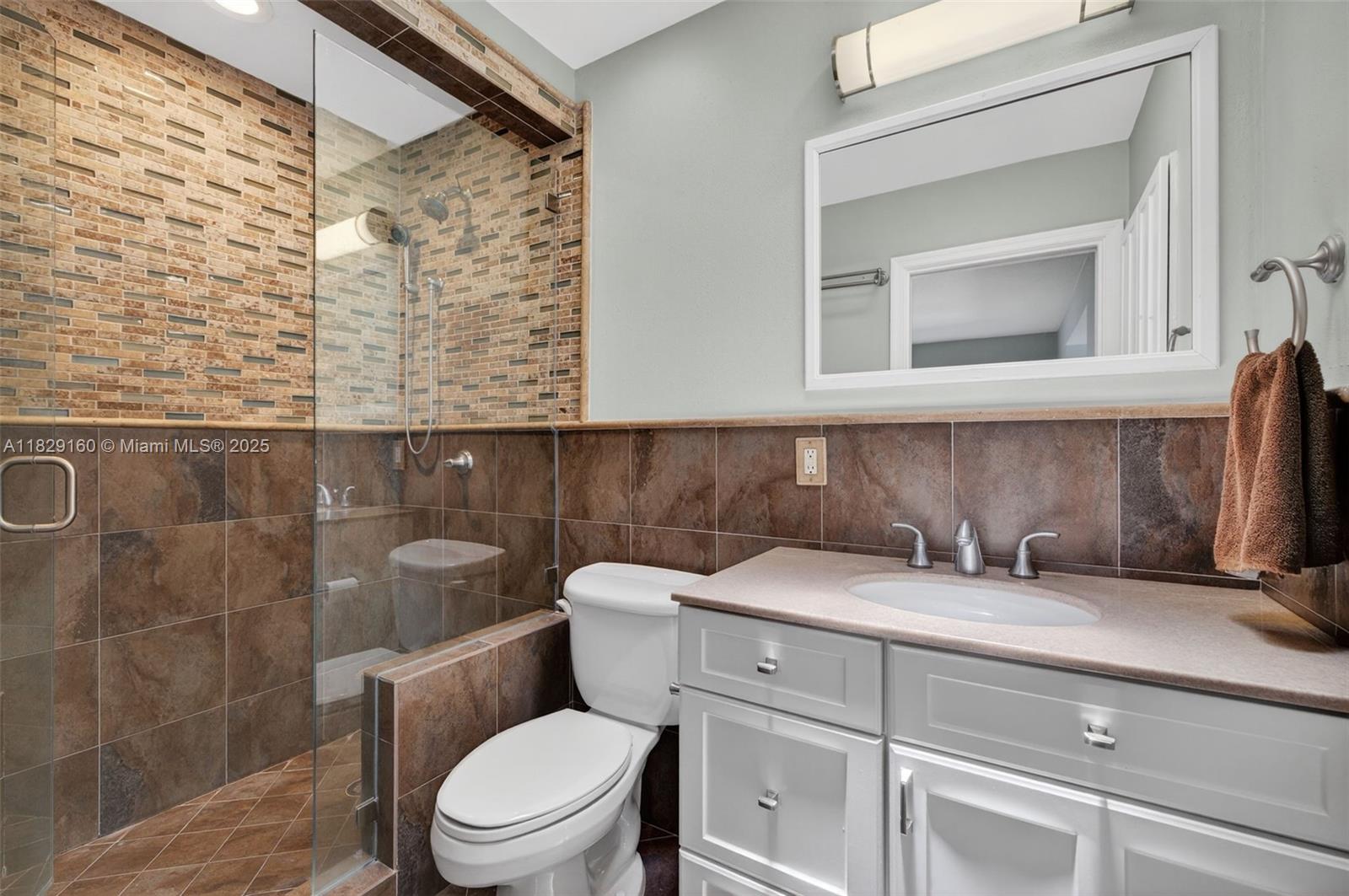 6201 SW 3rd St, Plantation, Florida image 37