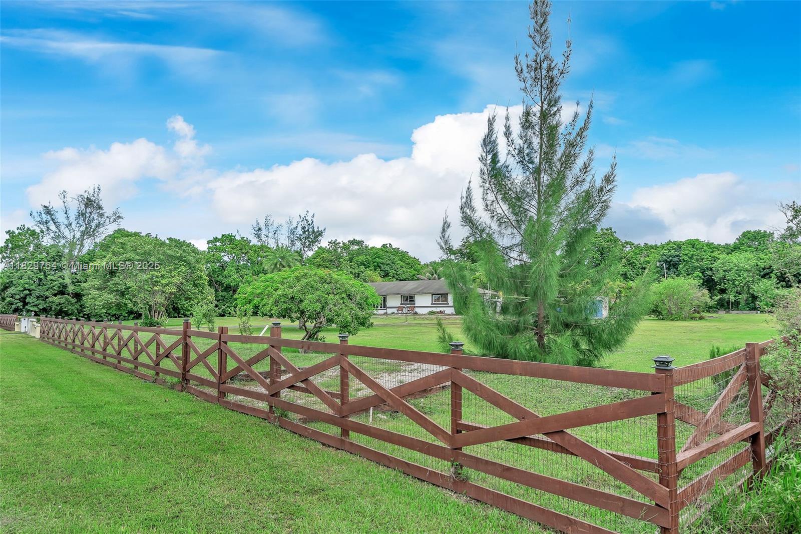 17500 SW 54th St, Southwest Ranches, Florida image 36