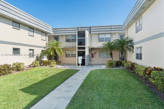 473 Brittany J #473, Delray Beach, Florida image 1