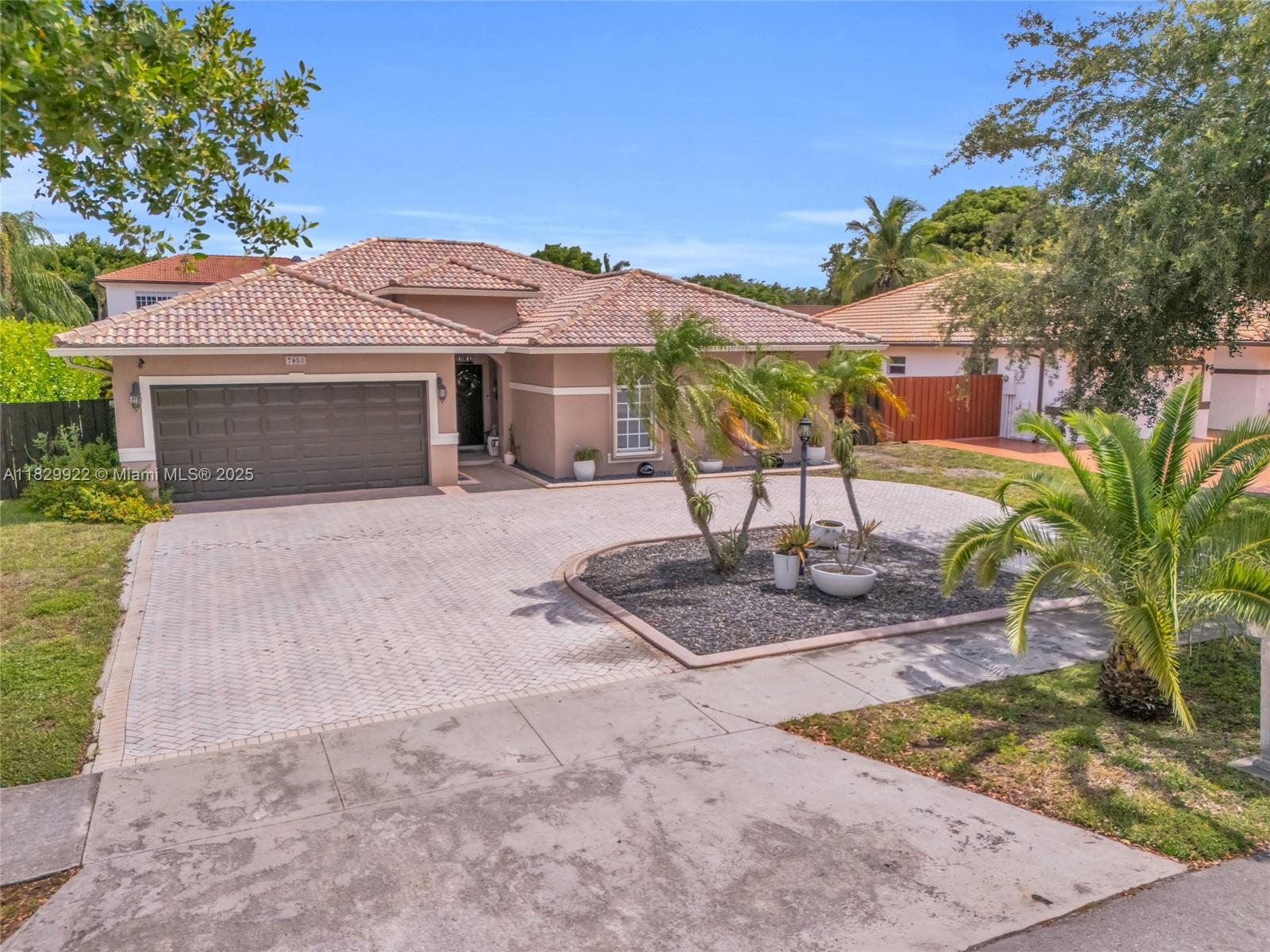 7850 NW 160th Ter, Miami Lakes, Florida image 1