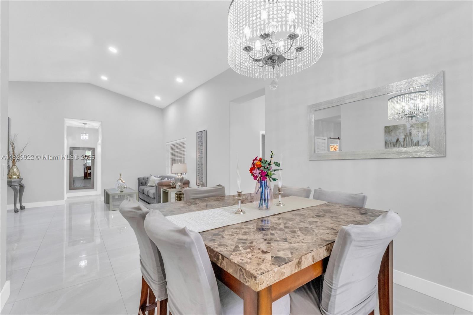 7850 NW 160th Ter, Miami Lakes, Florida image 12