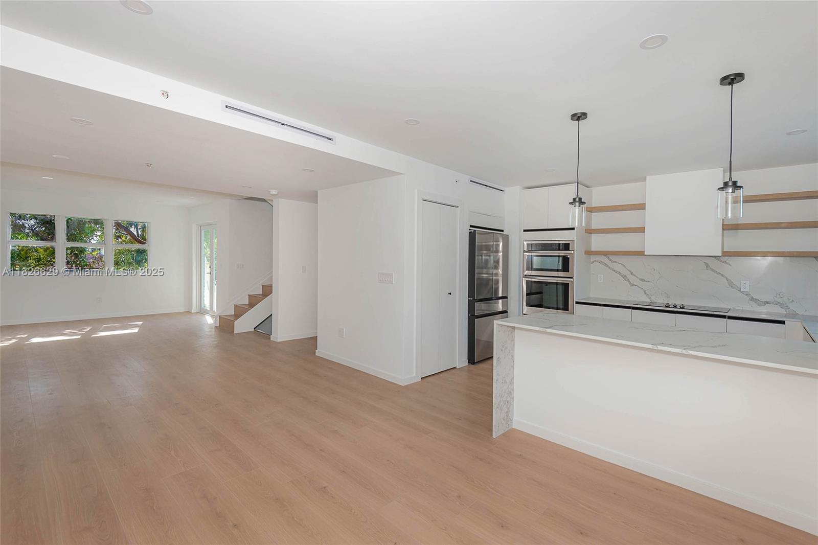 844 SE 12 Ct #8, Fort Lauderdale, Florida image 2