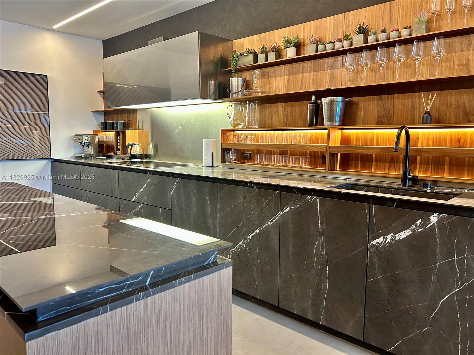 2301 Collins Ave #1634/1635, Miami Beach, Florida image 19