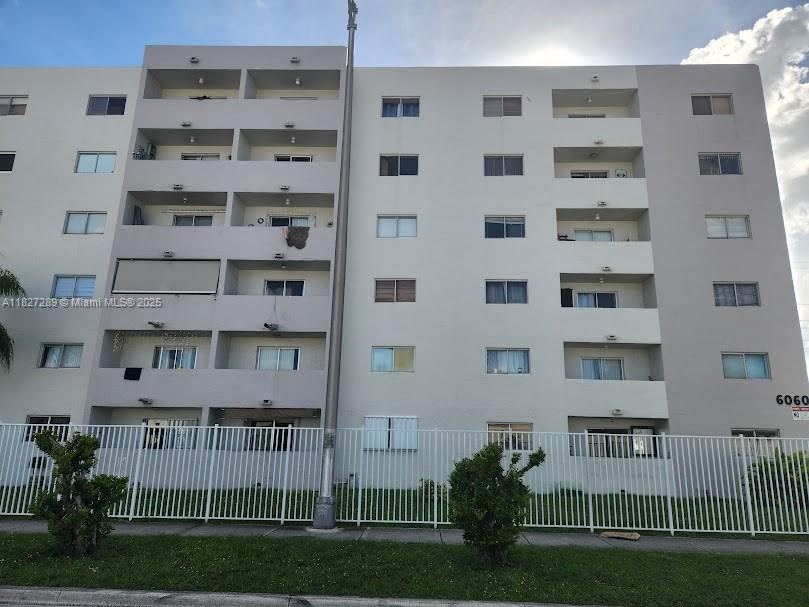 6060 W 21st Ct #103, Hialeah, Florida image 1