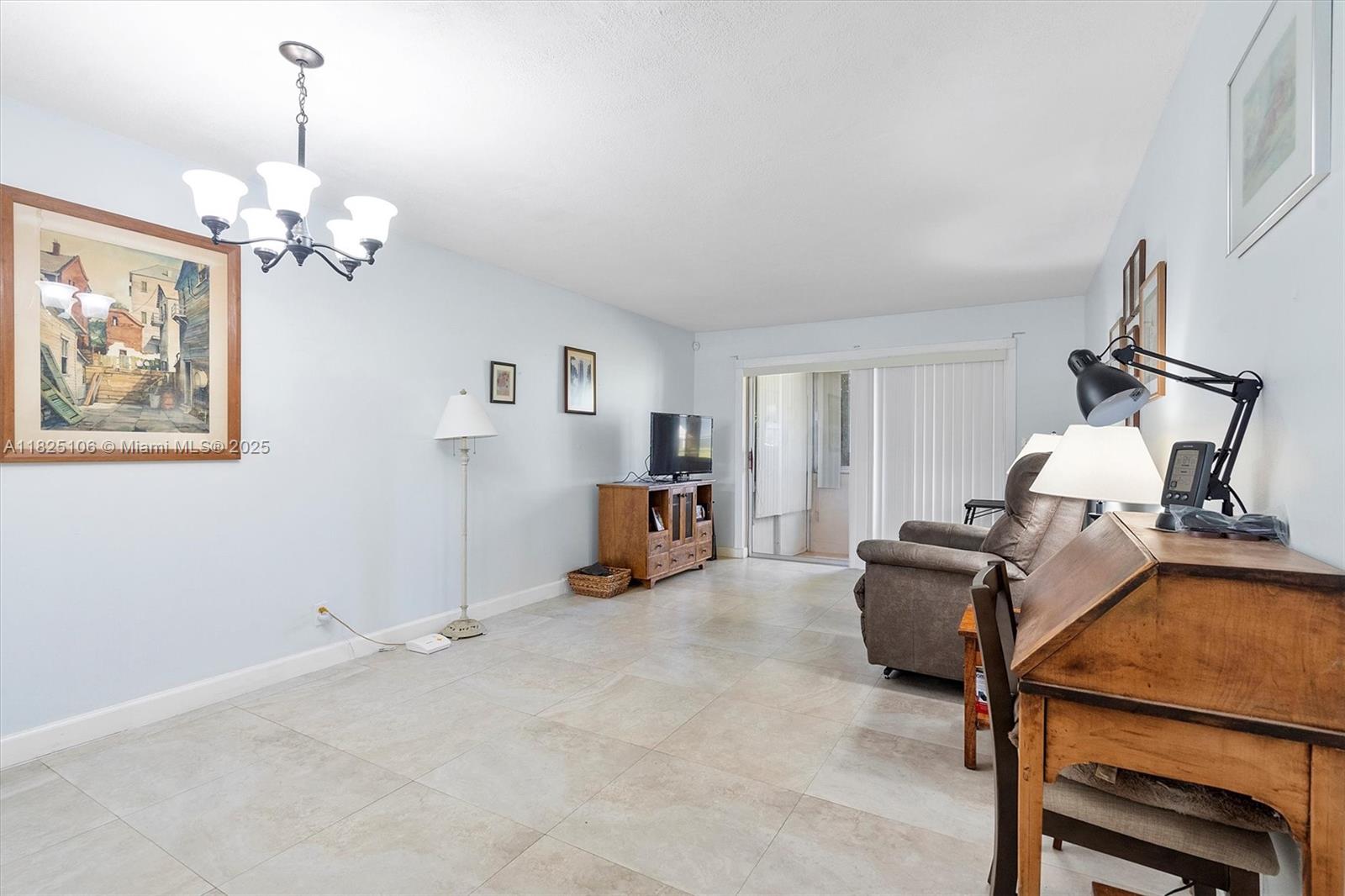 1200 Tallwood Ave #109, Hollywood, Florida image 6