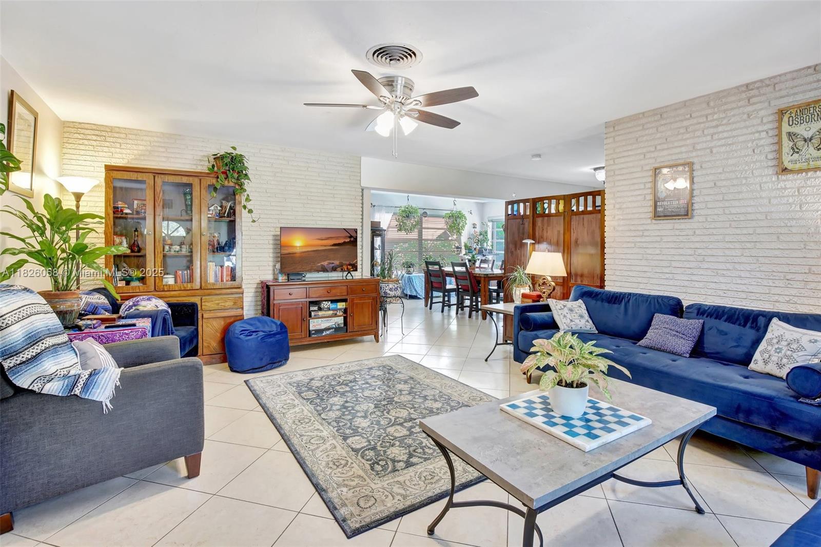861 Oleander Dr, Plantation, Florida image 5