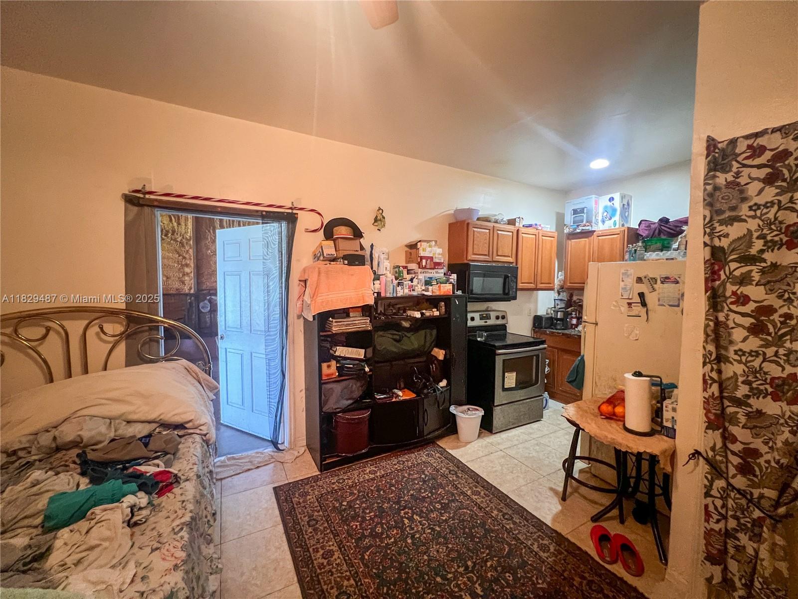 Angus Lane, Fort Myers, Florida image 19