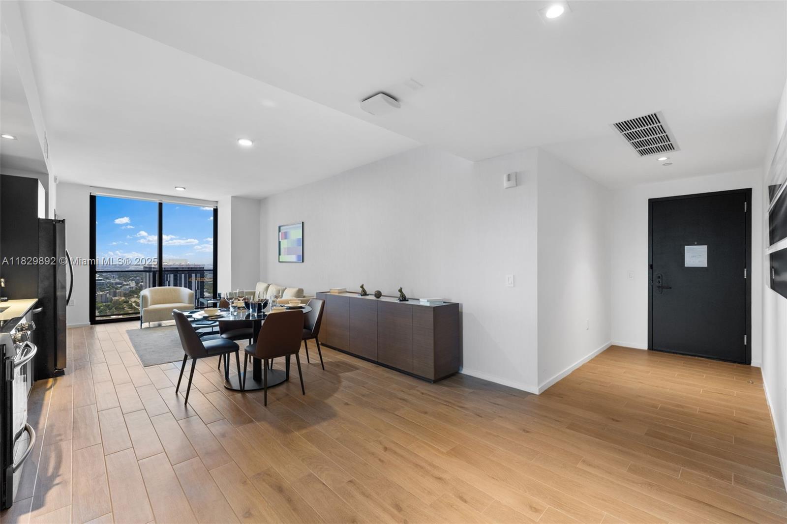 Property photo # 2