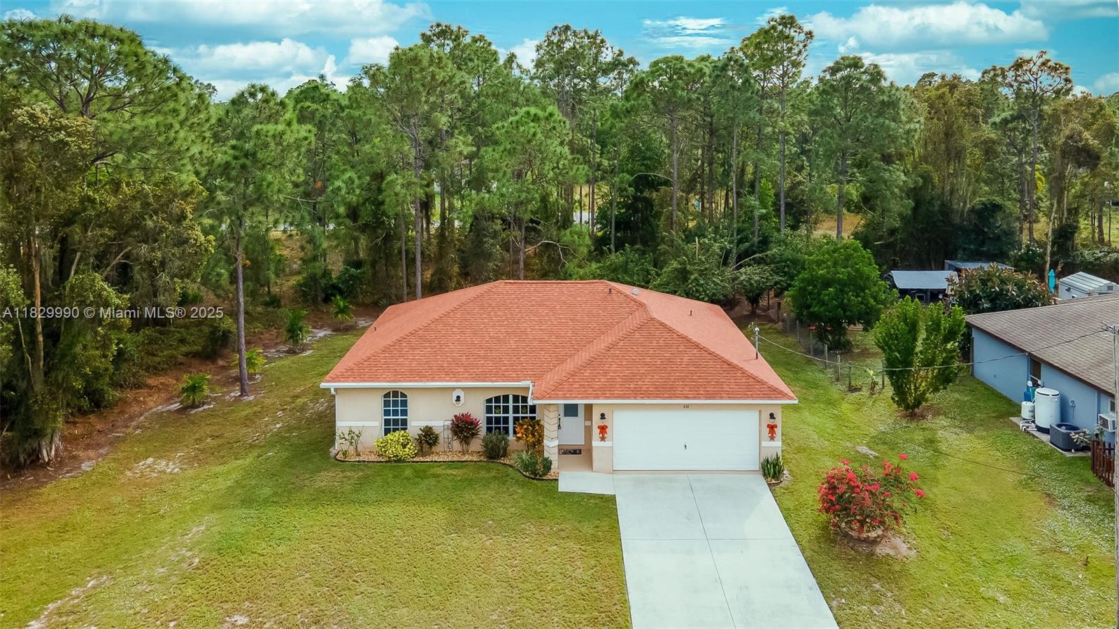 436 Broadmoor St, Lehigh Acres, Florida image 1