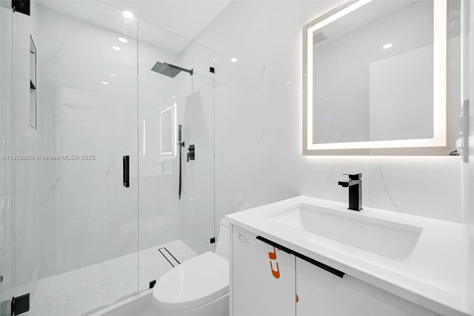 17310 NW 46th Ave, Miami Gardens, Florida image 17