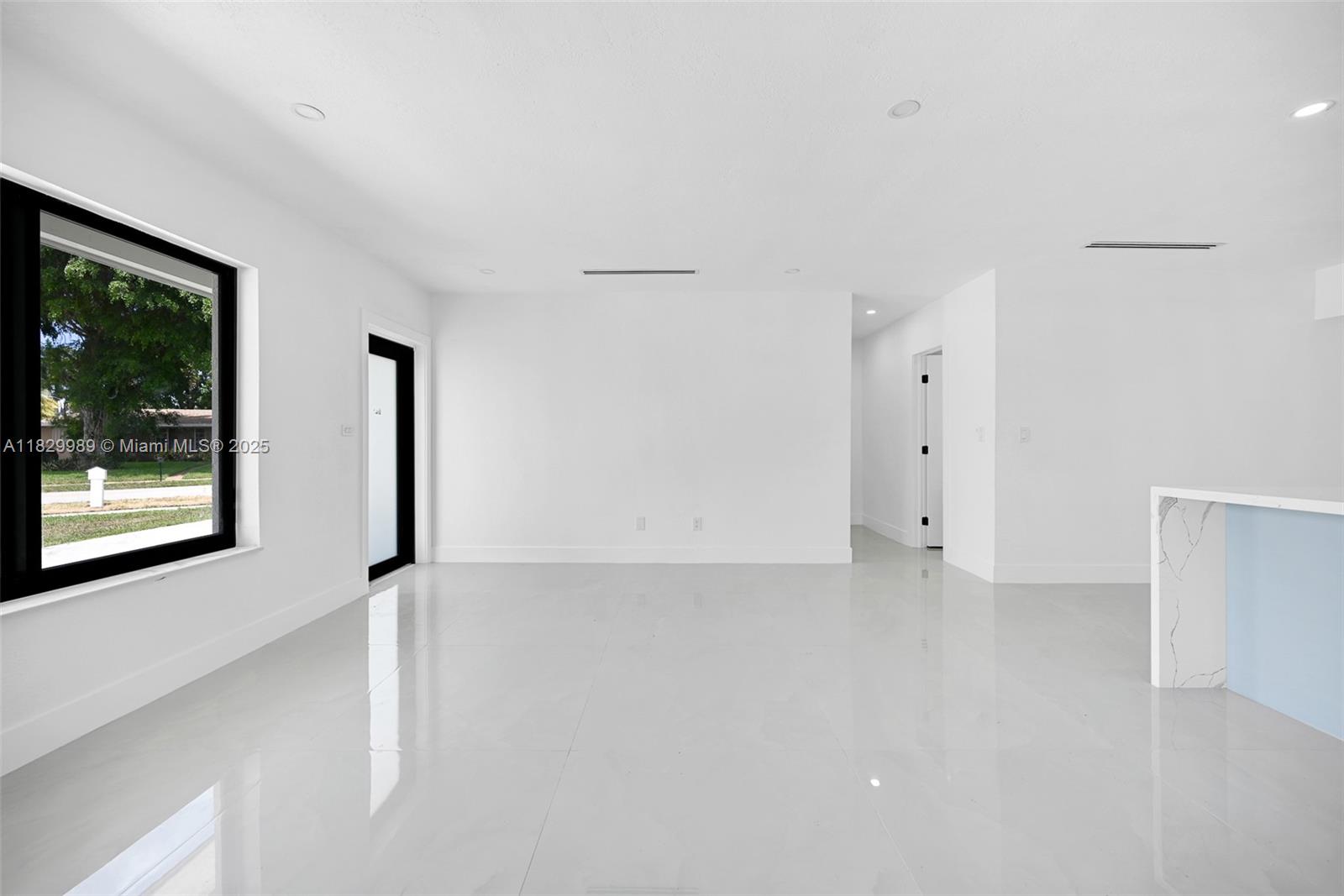 17310 NW 46th Ave, Miami Gardens, Florida image 7