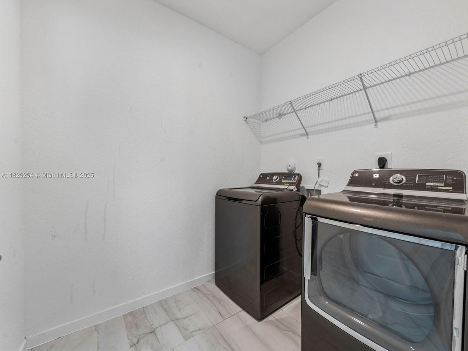 619 NE 5th St, Florida City, Florida image 31