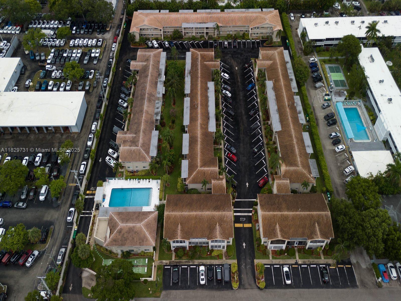 2121 NE 42nd Ct #202C, Lighthouse Point, Florida image 19