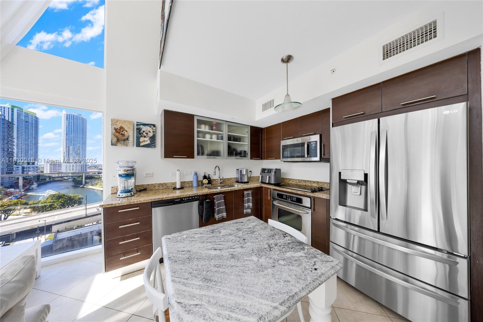 Property photo # 8