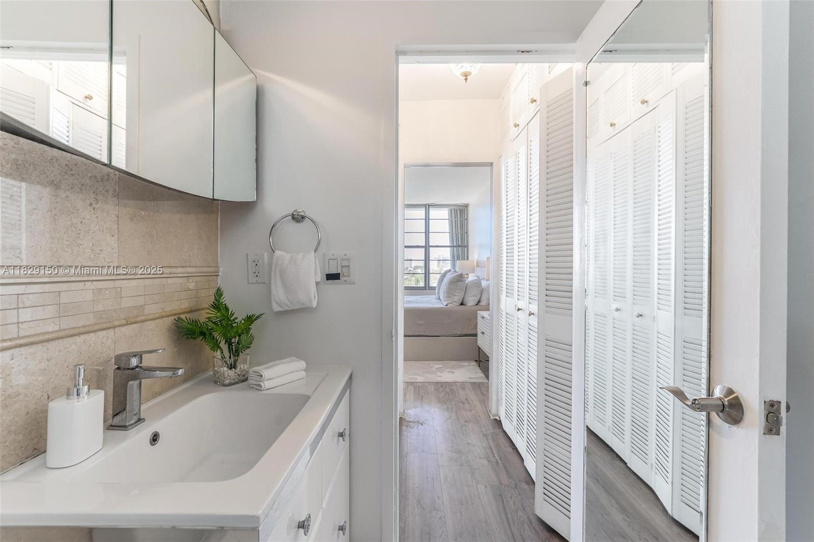 9101 E Bay Harbor Dr #705, Bay Harbor Islands, Florida image 17