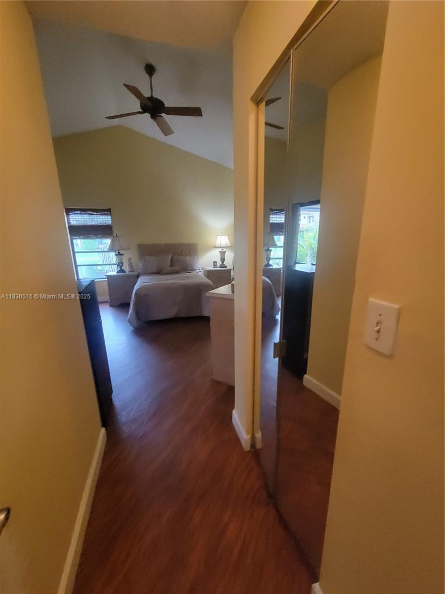 810 SW 113th Ter, Pembroke Pines, Florida image 33