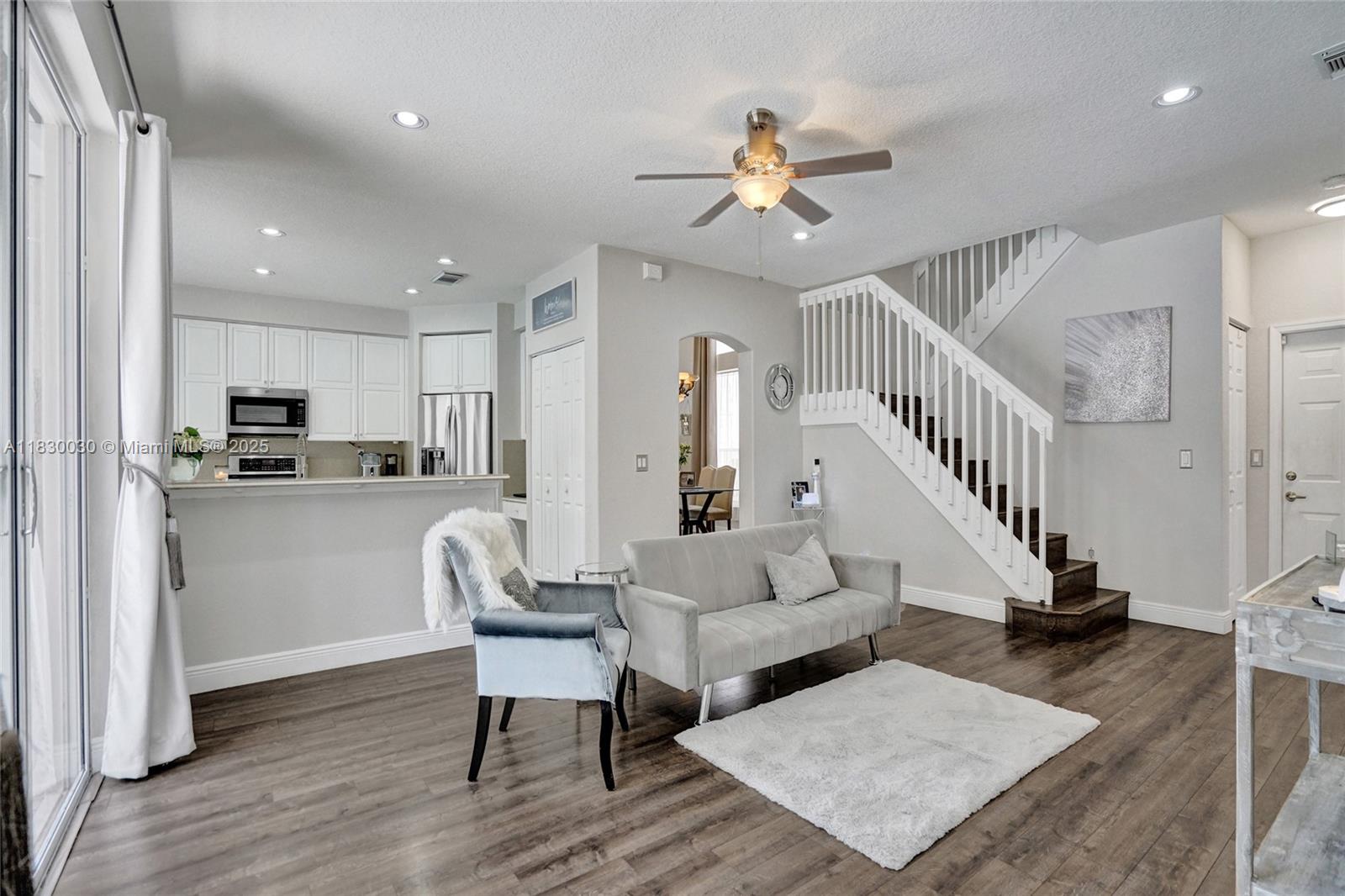 5347 SW 32nd Ter, Hollywood, Florida image 22