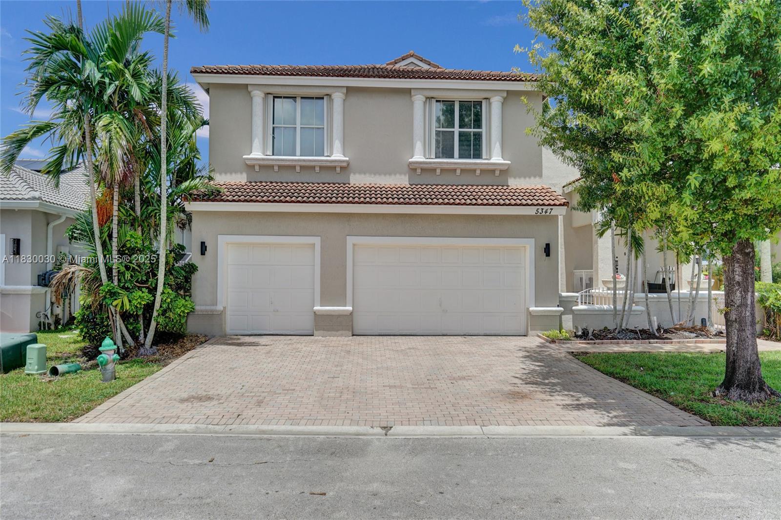 5347 SW 32nd Ter, Hollywood, Florida image 3