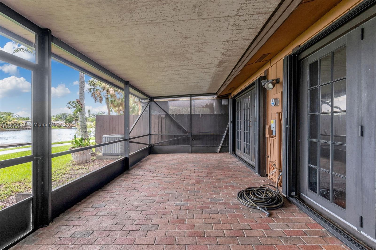 10980 Olive Ave, Pembroke Pines, Florida image 25