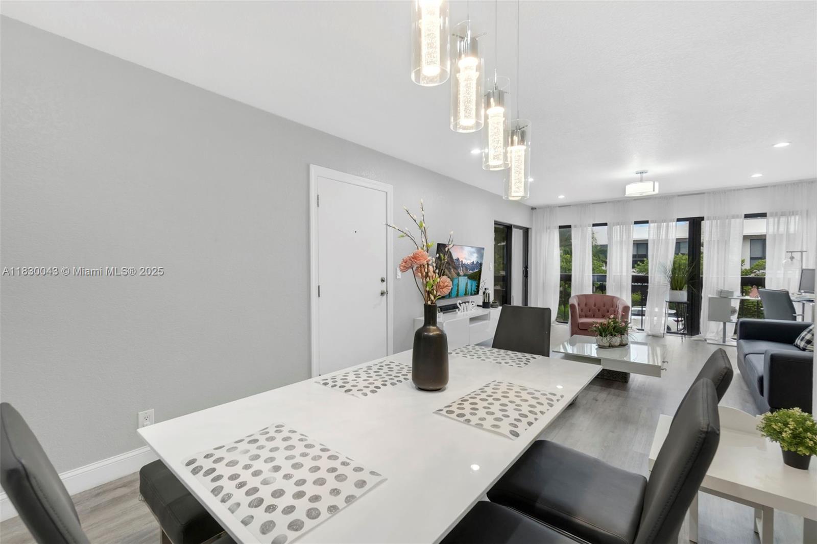 Property photo # 4