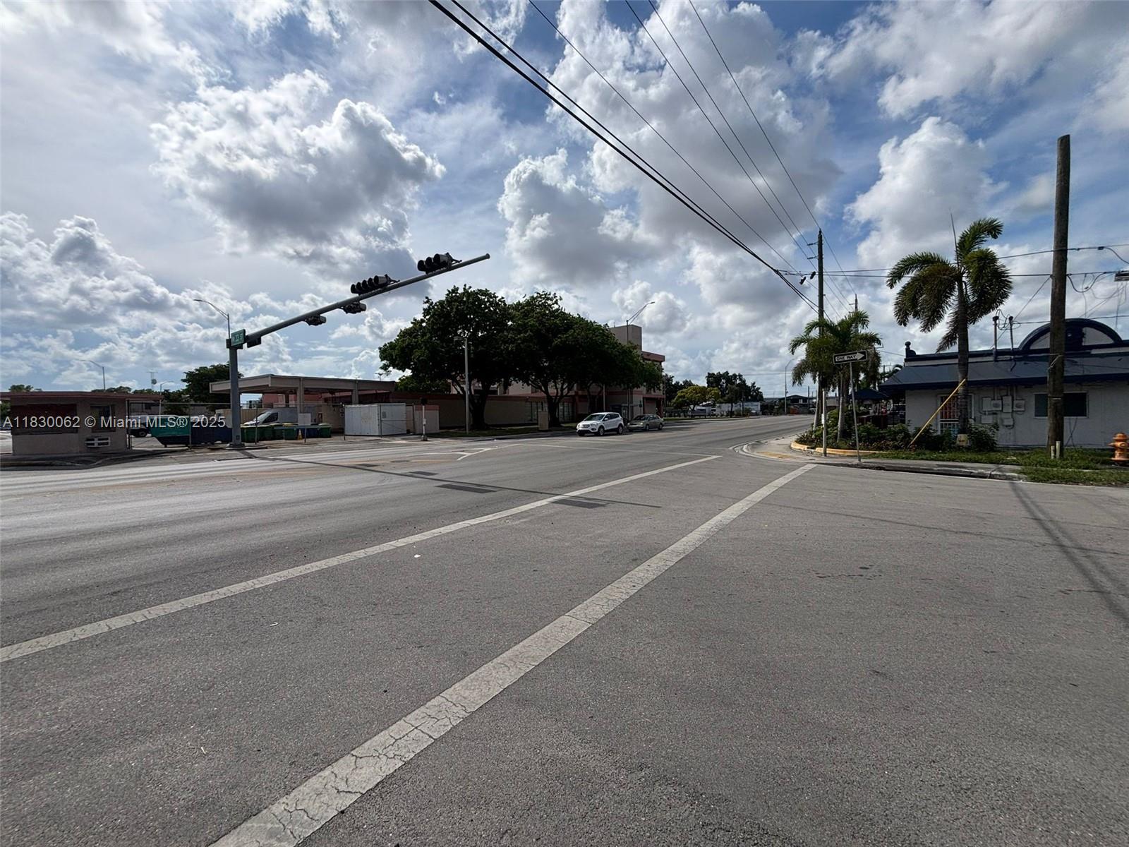 3186 NW 33rd St, Miami, Florida image 9
